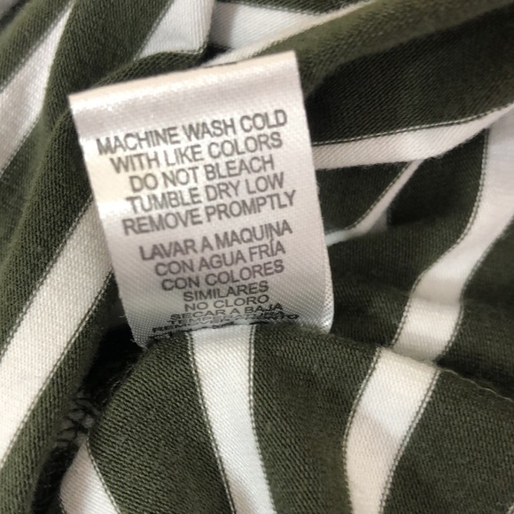 Heart & hips t-shirt dress - Picture 9 of 9